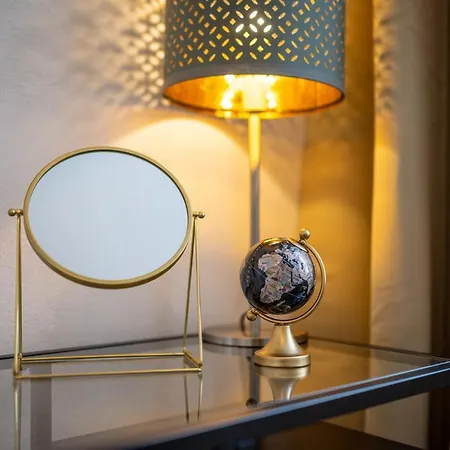 Altstadtwohnung In Top-lage Nähe Zwinger * Dresden